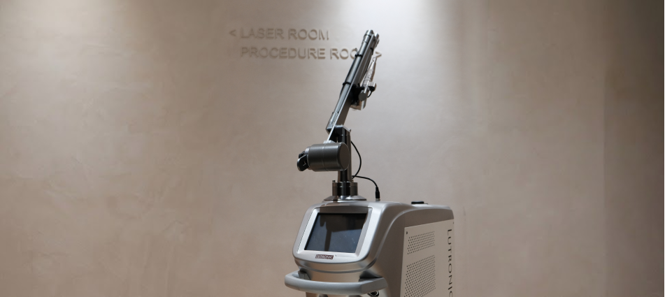 Thiết bị laser điều trị da liễu chuẩn FDA
