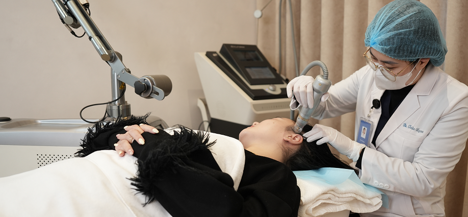 Chuyên gia tư vấn phác đồ chăm sóc da cá nhân hóa